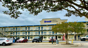 Отель Breeze Inn & Suites, Virginia Beach  Вирджиния Бич